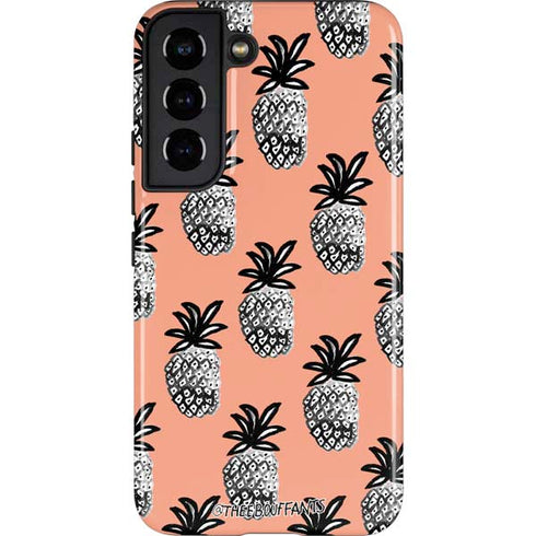 Bouffants and Broken Hearts Gray Scale Pineapple Galaxy S22 Pro Case