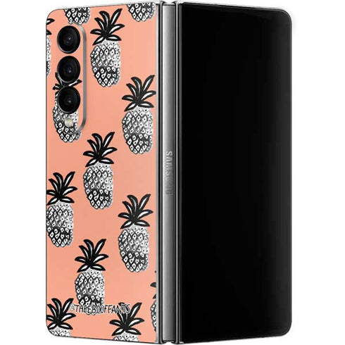 Bouffants and Broken Hearts Gray Scale Pineapple Galaxy Z Fold4 5G Skin