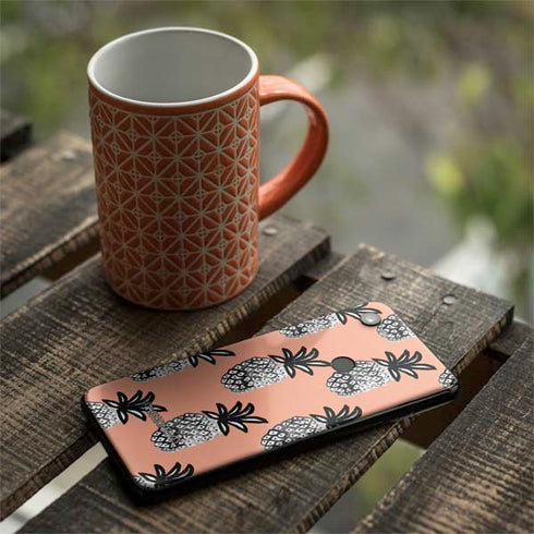 Bouffants and Broken Hearts Gray Scale Pineapple Google Pixel 3a Skin