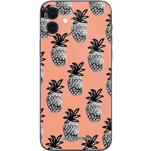 Bouffants and Broken Hearts Gray Scale Pineapple iPhone 12 Mini Skin