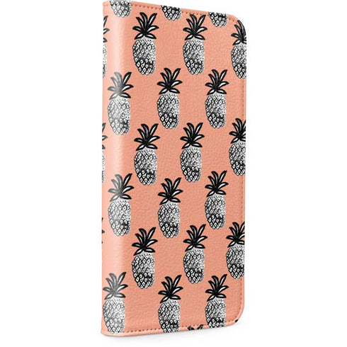 Bouffants and Broken Hearts Gray Scale Pineapple iPhone 15 Pro Folio Case