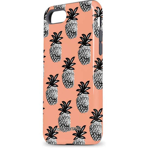Bouffants and Broken Hearts Gray Scale Pineapple iPhone 7 Pro Case