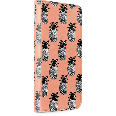 Bouffants and Broken Hearts Gray Scale Pineapple iPhone 8 Folio Case