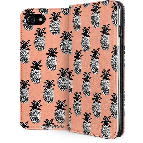 Bouffants and Broken Hearts Gray Scale Pineapple iPhone SE (2nd & 3rd Gen) Folio Case