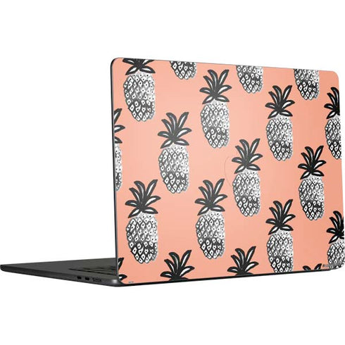 Bouffants and Broken Hearts Gray Scale Pineapple MacBook Air 15 in (2023) Skin