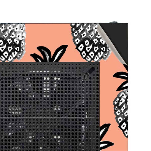 Bouffants and Broken Hearts Gray Scale Pineapple NZXT H510 Compact ATX Mid-Tower Case Skin