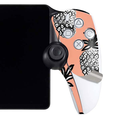 Bouffants and Broken Hearts Gray Scale Pineapple PlayStation Portal Remote Player Skin