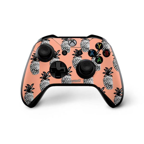 Bouffants and Broken Hearts Gray Scale Pineapple Xbox One X Bundle Skin