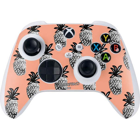 Bouffants and Broken Hearts Gray Scale Pineapple Xbox Series S Controller Skin