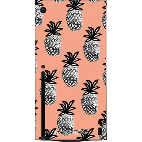 Bouffants and Broken Hearts Gray Scale Pineapple Xbox Series X Console Skin
