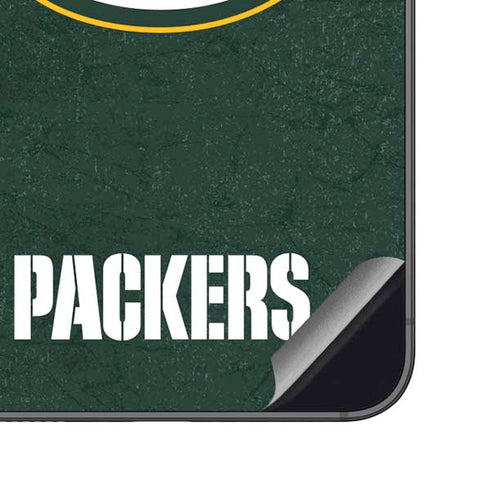 NFL Green Bay Packers Distressed Galaxy S23 FE Skin