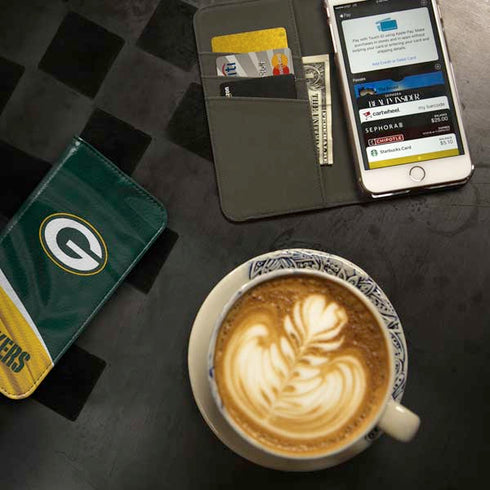 NFL Green Bay Packers iPhone SE (2nd & 3rd Gen) Folio Case