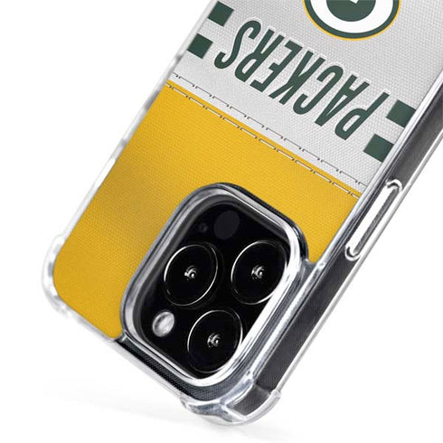 NFL Green Bay Packers White Striped iPhone 15 Pro MagSafe Case