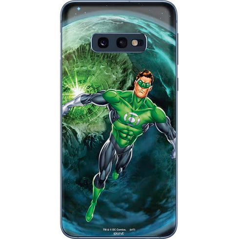 DC Comics Green Lantern Action Pose in Space Galaxy S10e Skin