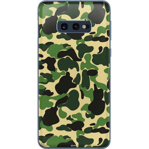 Green Street Camo Galaxy S10e Skin