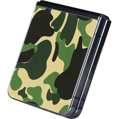 Green Street Camo Galaxy Z Flip5 5G Skin