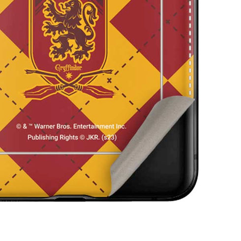 Wizarding Worlds Harry Potter Gryffindor Huse Crest Galaxy Z Flip Skin