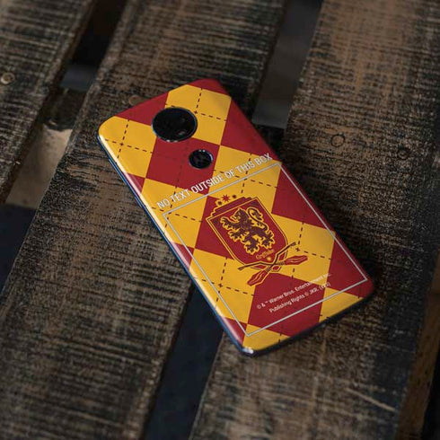 Wizarding Worlds Harry Potter Gryffindor Huse Crest Moto E5 Plus Skin