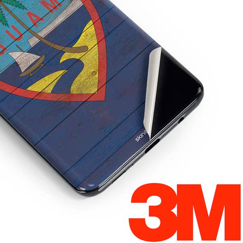 Guam Flag Dark Wood Galaxy S10 Skin