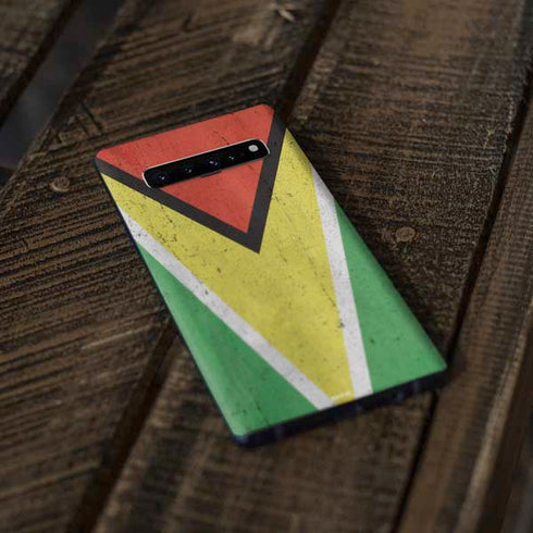 Guyana Flag Distressed Galaxy S10 Plus Skin