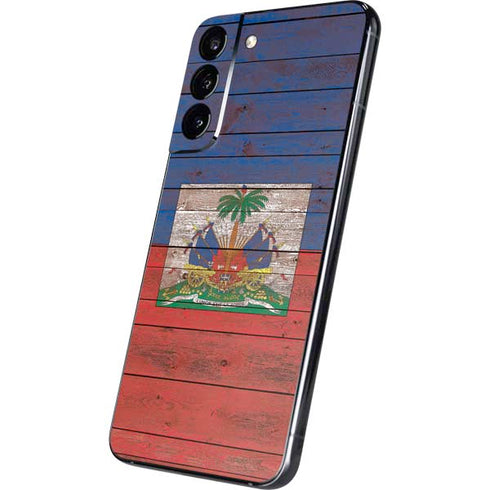 Haiti Flag Dark Wood Galaxy S22 Plus Skin