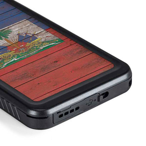 Haiti Flag Dark Wood Galaxy S23 Waterproof Case