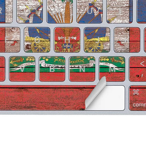 Haiti Flag Dark Wood Magic Keyboard Skin