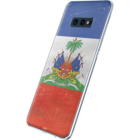 Haiti Flag Distressed Galaxy S10e Skin