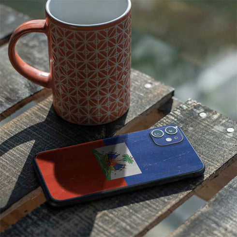 Haiti Flag Distressed iPhone 11 Skin