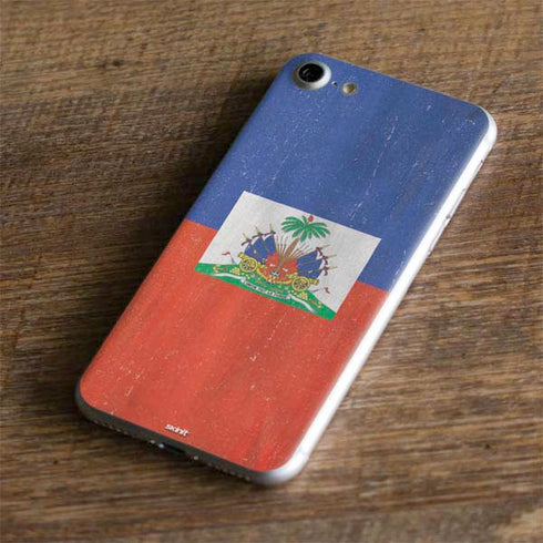 Haitian Flag Distressed iPhone 7 Skin
