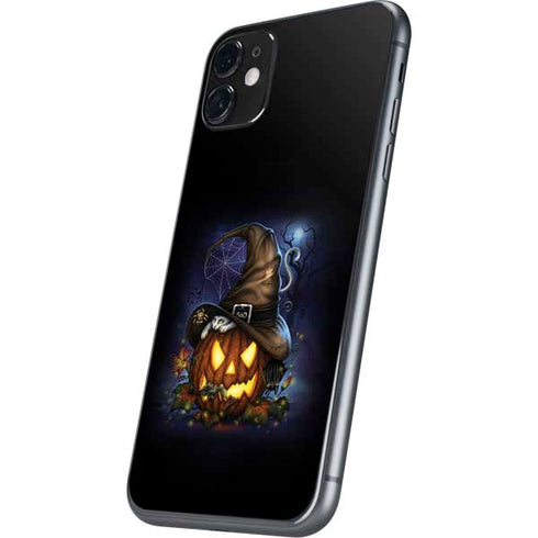 Halloween Cat and Jack O Lantern Pumpkin by Sarah Richter iPhone 11 Skin
