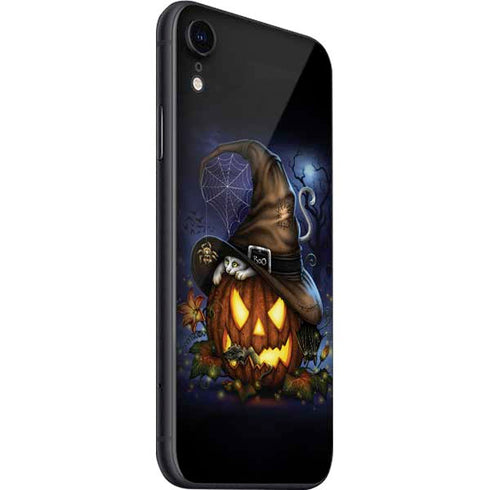 Halloween Cat and Jack O Lantern Pumpkin by Sarah Richter iPhone SE (2nd & 3rd Gen) Skin