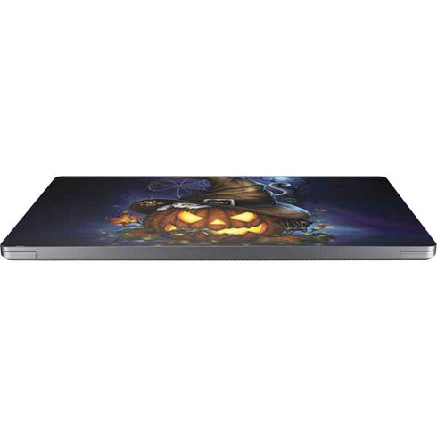 Halloween Cat and Jack O Lantern Pumpkin by Sarah Richter Universal Laptop 11in (8.8 x 6.2in) Skin