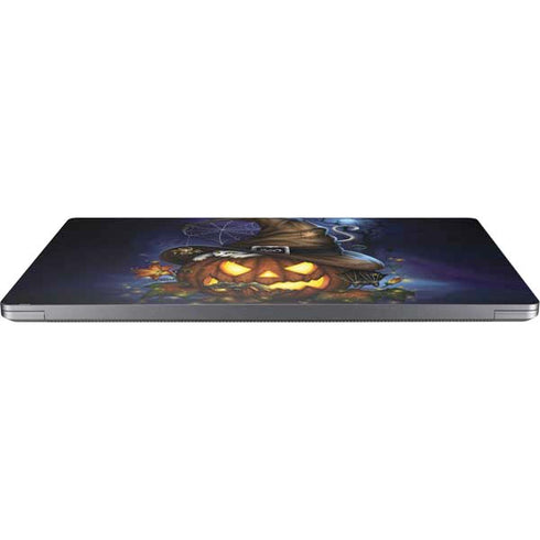 Halloween Cat and Jack O Lantern Pumpkin by Sarah Richter Universal Laptop 12in (9.8 x 6.8in) Skin