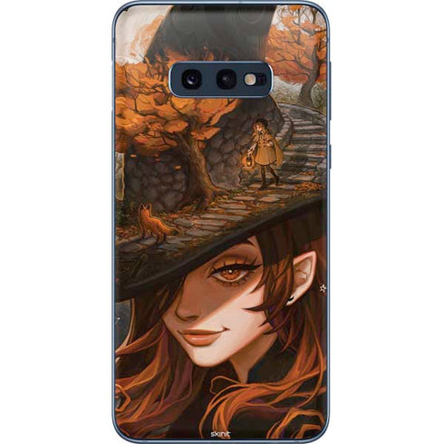 Halloween Pumpkin Witch with Fox by Ivy Dolamore Galaxy S10e Skin