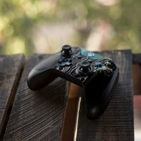 Liquid Blue Hanging Out Xbox One Controller Skin