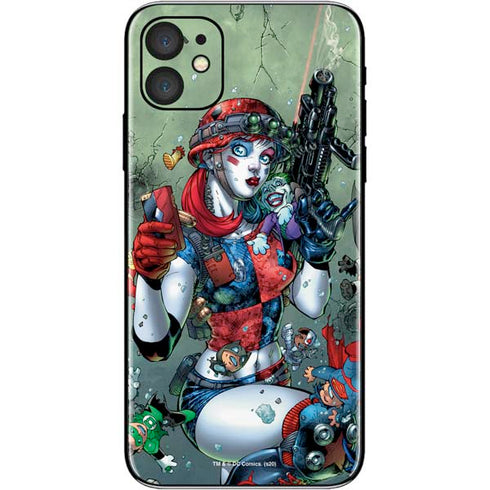 DC Comics Harley Quinn Little Black Book Cover#47 New 52 Art by Jim Lee iPhone 11 Skin