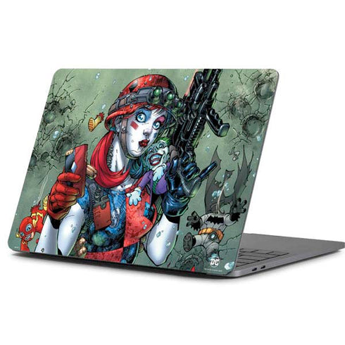 DC Comics Harley Quinn Little Black Book Cover#47 New 52 Art by Jim Lee Apple MacBook Pro 13-inch Skin