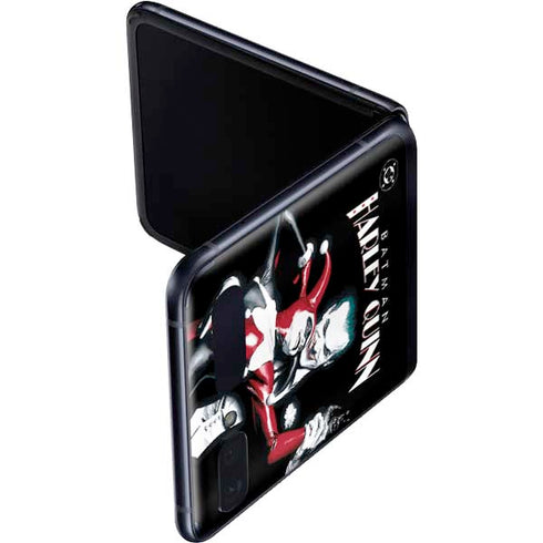 DC Comics The Joker Batman: Harley Quinn Cover #1 Art by Alex Ross. Piece Also known as Tango with Evil Galaxy Z Flip Skin