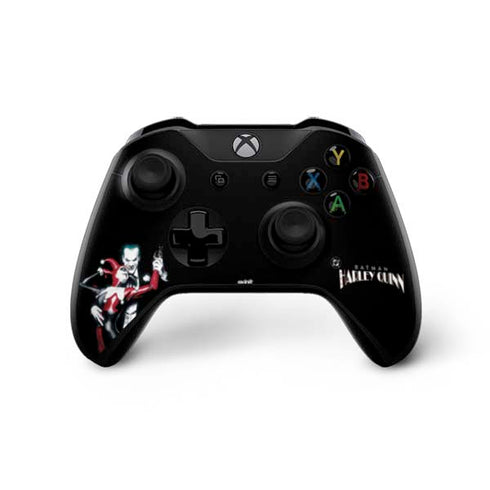 DC Comics The Joker Batman: Harley Quinn Cover #1 Art by Alex Ross. Piece Also known as Tango with Evil Xbox One X Bundle Skin