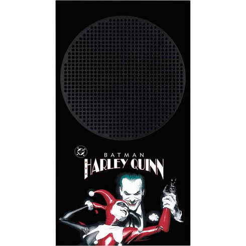 DC Comics The Joker Batman: Harley Quinn Cover #1 Art by Alex Ross. Piece Also known as Tango with Evil Xbox Series S Bundle Skin