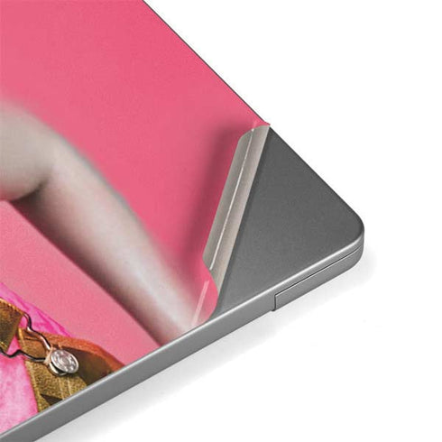 DC Comics Harley Quinn Blowing Kisses MacBook Pro 14in (2021-24) Skin