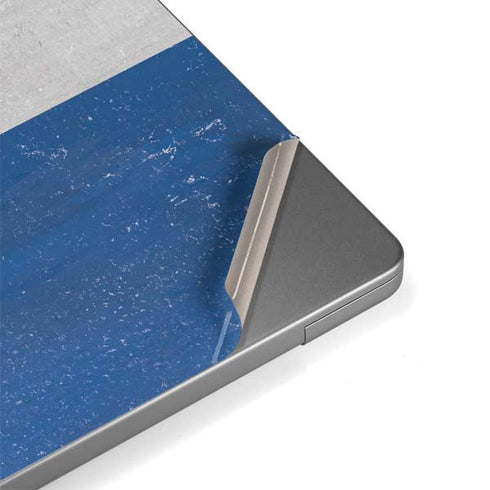 Honduras Flag Distressed MacBook Pro 14in (2021-24) Skin