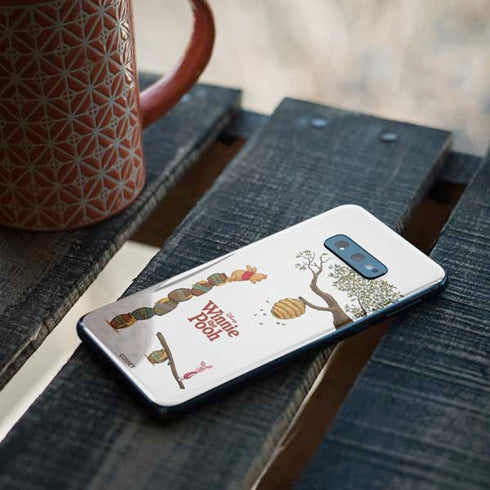 Disney Winnie the Pooh Honey Hive Galaxy S10e Skin