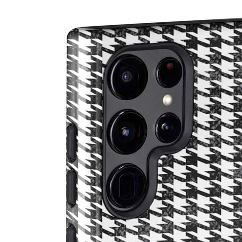Houndstooth Black/White Galaxy S22 Ultra Pro Case
