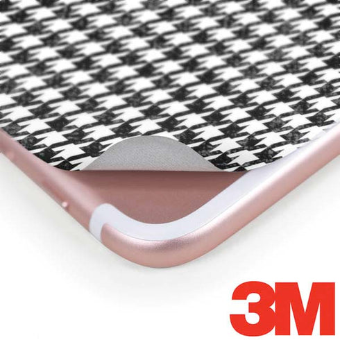 Houndstooth Black/White iPhone 8 Plus Skin