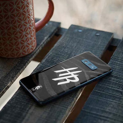 NBA Houston Rockets Black Animal Print Galaxy S10e Skin