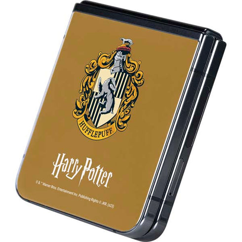 Wizarding World Harry Potter Hufflepuff House Crest Galaxy Z Flip5 5G Skin