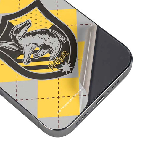 Wizarding World Harry Potter Hufflepuff Crest iPhone 14 Pro Skin