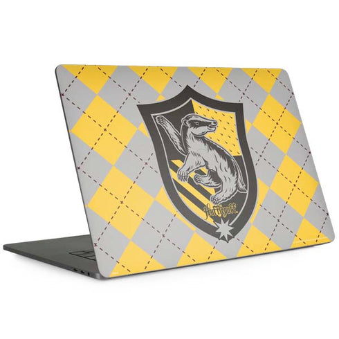 Wizarding World Harry Potter Hufflepuff Crest Apple MacBook Pro 15-inch Skin